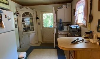 126 Crescent Lake Rd, Acworth, NH 03601