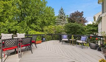 35 Lilac Ln, Danbury, CT 06810