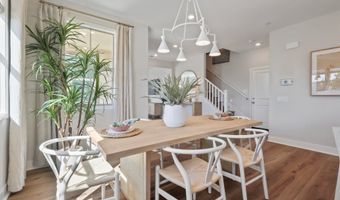 772 Edward Scholle Dr, Camarillo, CA 93010