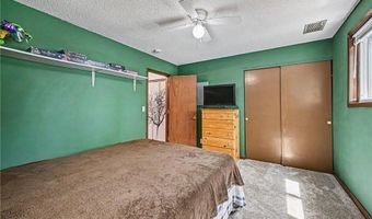4376 Arden View Ct, Arden Hills, MN 55112