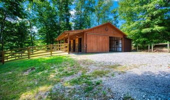 414 Fletcher Branch Loop, Allardt, TN 38504