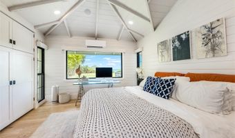 1456 Mokulua Dr, Kailua, HI 96734