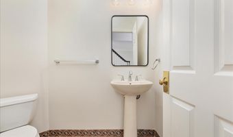 43870 LUDLUM Ct, Ashburn, VA 20147