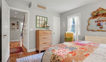 10 Snug Harbor Dr, Danbury, CT 06811