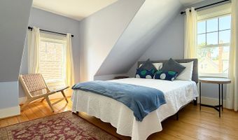 20 Greeley Ave, Bar Harbor, ME 04609