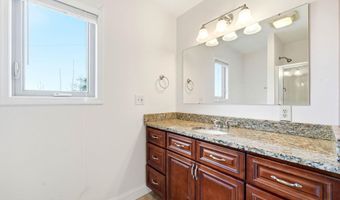 2515 Lakeshore Rd, Bean Station, TN 37708