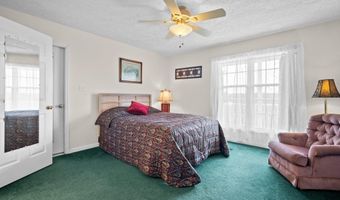 32 Eustis Landing Rd, Beaufort, SC 29907