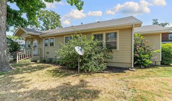 607 NW Jefferson St, Bentonville, AR 72712