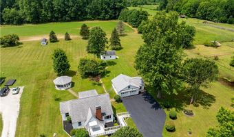 8463 Schubert Ave NE, Alliance, OH 44601