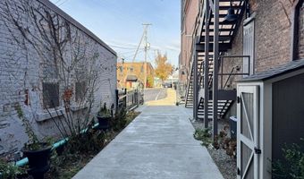 125 E Maumee St, Adrian, MI 49221