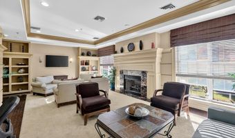 4854 EISENHOWER Ave 447, Alexandria, VA 22304