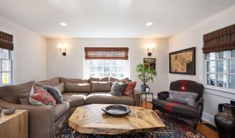 560 RICHMOND Rd, Amissville, VA 20106