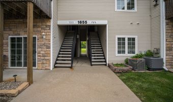 1655 34th Ave SW 3, Altoona, IA 50009