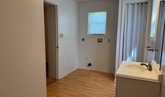888 Oakville Rd, Appomattox, VA 24522