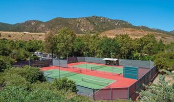 8975 Lawrence Welk 2, Escondido, CA 92026