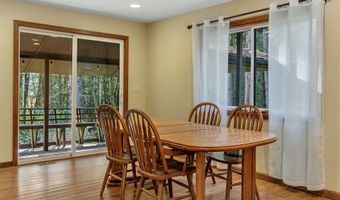 42274 ZIAK GNAT CREEK Ln, Astoria, OR 97103