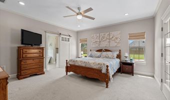 200 Colonel Burt Dr, Benton, LA 71006
