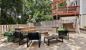 7460 CROSS GATE Ln, Alexandria, VA 22315