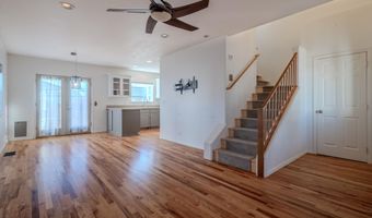 246 9th St Aly, Ashland, OR 97520