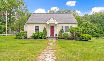 33 Upland Way, Barrington, RI 02806