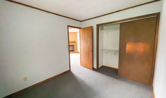 W8076 Eagle Court, Oxford, WI 53952