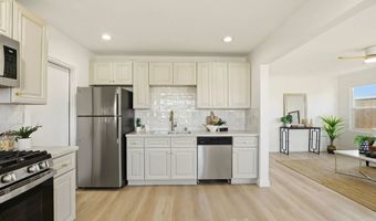 3866 Boren St, San Diego, CA 92115