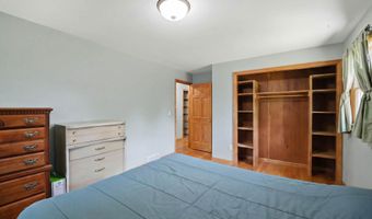 34 Mountainview Ave, Albany, NY 12208