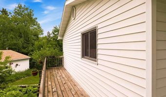 5084 Woodland Ave, Bagley, MN 55803