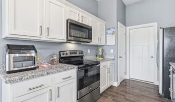 109 Mill Valley St, Alma, KS 66401