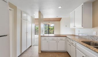 573 S Sierra 10, Solana Beach, CA 92075