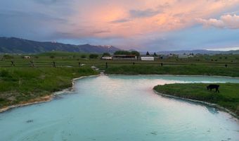 95 AUBURN FOREST Rd, Auburn, WY 83111