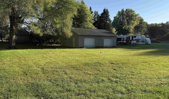 3927 W Tyler Rd, Alma, MI 48801