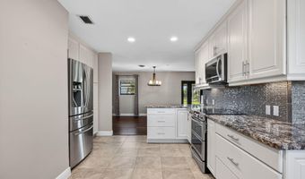 1732 SE Avenue J, Belle Glade, FL 33430