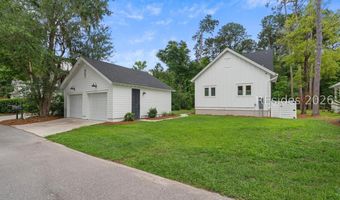 37 Park Sq S, Beaufort, SC 29907