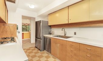 2707 Englave Dr, Ann Arbor, MI 48103