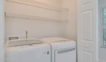 1193 LINKSIDE Ct E, Atlantic Beach, FL 32233