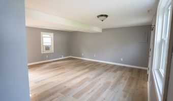 42448 N Lake Ave, Antioch, IL 60002