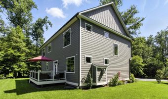 9206 FERNWOOD Rd, Bethesda, MD 20817
