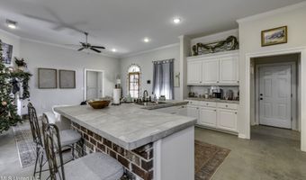 919 Filmore Dr, Brandon, MS 39042