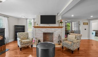 1345 Tarkiln Rd, Burrillville, RI 02830