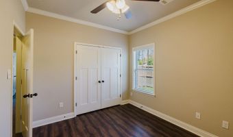 3236 Dapple Gray Rd, Benton, AR 72015