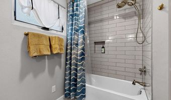 411 Tulane Dr SE, Albuquerque, NM 87106