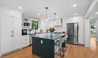 3608 ORLANDO Pl, Alexandria, VA 22305