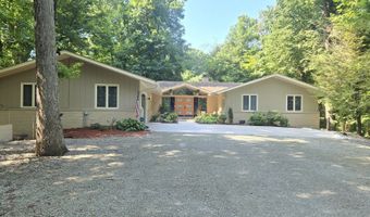 1607 Van Buskirk Rd, Anderson, IN 46011