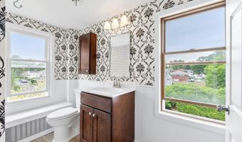 13 Elmhurst Ave, Albany, NY 12203