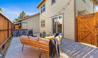 2455 Prairie Ln, Santa Rosa, CA 95403