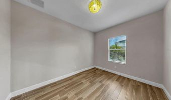 5524 DEL CORONADO Dr, Apollo Beach, FL 33572