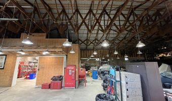 105 Couch St, Alton, MO 65606