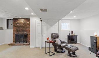 9 Donald Rd, Billerica, MA 01821