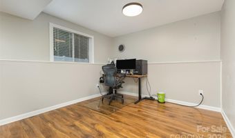 7215 Connan Ln, Charlotte, NC 28226